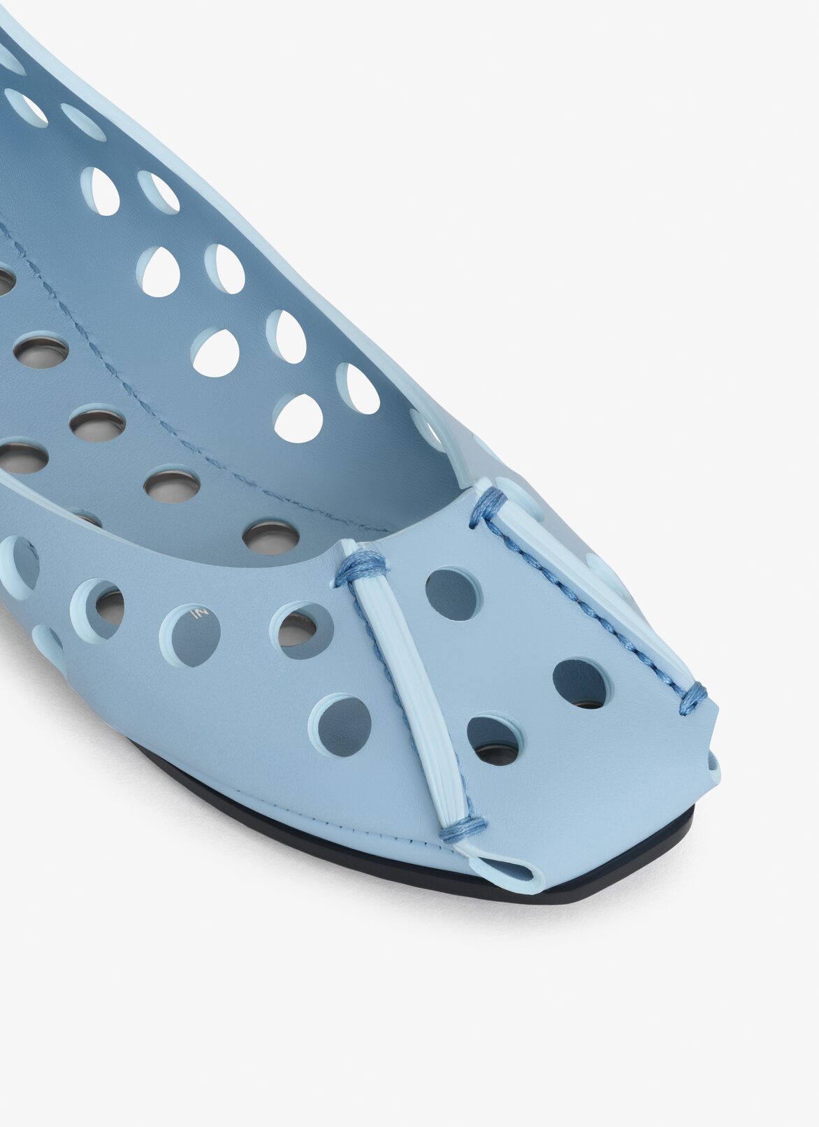 PERFO BALLET FLATS IN PERFORATED LEATHER ALAÏA BLUE PERFO BALLET FLATS IN PERFORATED LEATHER